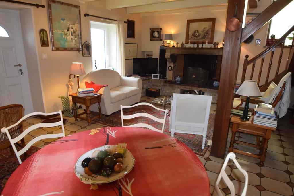 L' Esterlanges Suite Famille 2 Chambres 4 Personnes Proche Puydufou Saint-Vincent-Sterlanges ภายนอก รูปภาพ