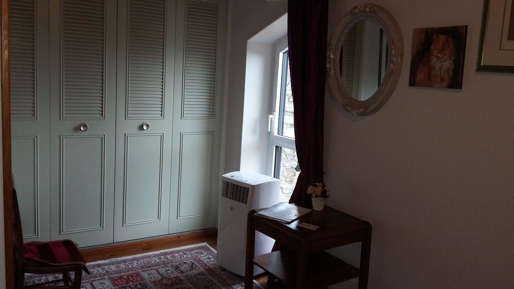 L' Esterlanges Suite Famille 2 Chambres 4 Personnes Proche Puydufou Saint-Vincent-Sterlanges ภายนอก รูปภาพ